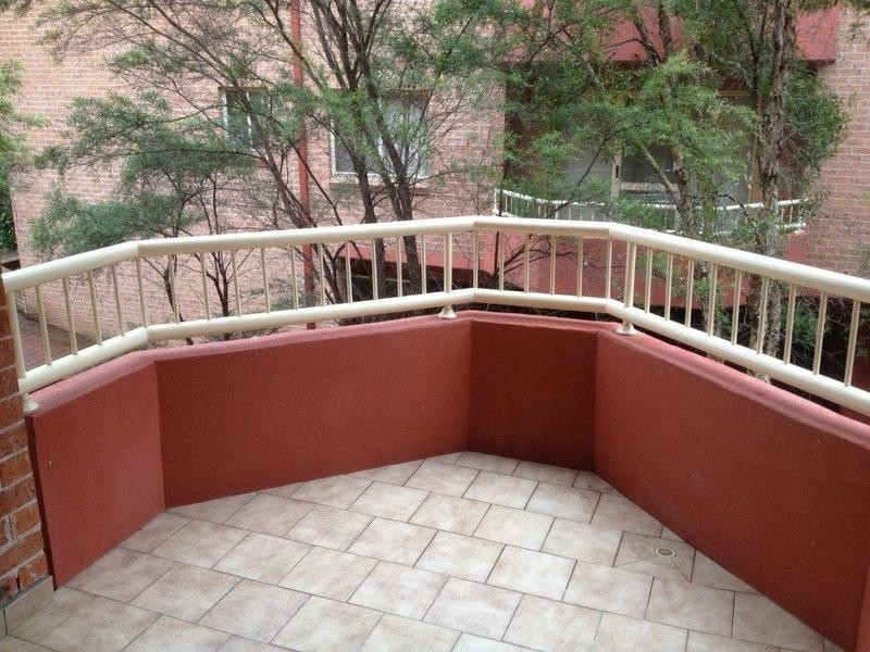 8/211 Dunmore Street, Wentworthville NSW 2145