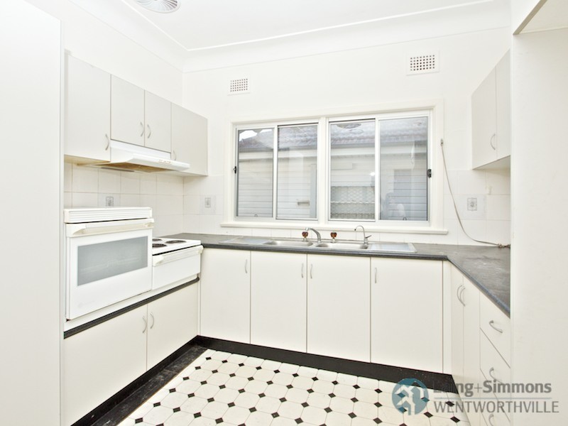 6 Chiltern Road, Guildford NSW 2161