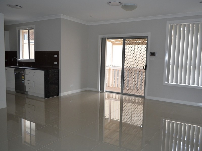 4 Targo Road, Girraween NSW 2145