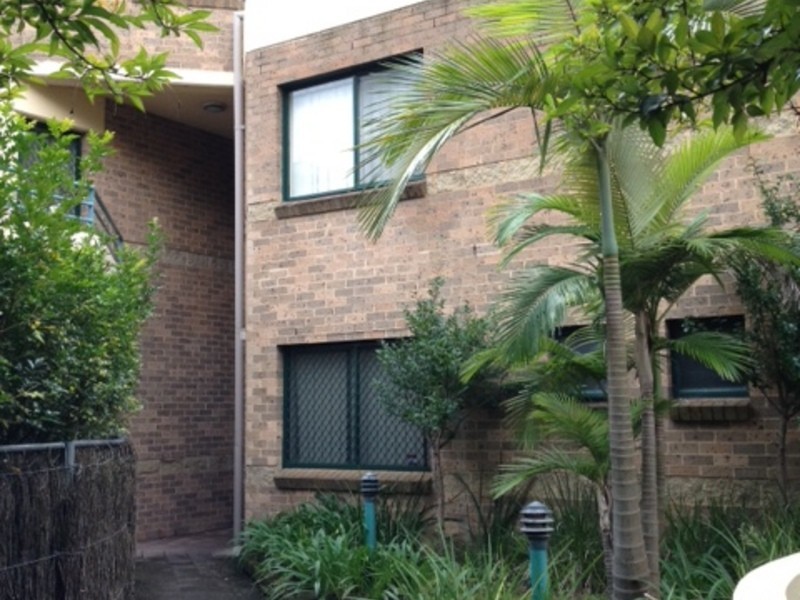 1/1 Bailey Street, Westmead NSW 2145