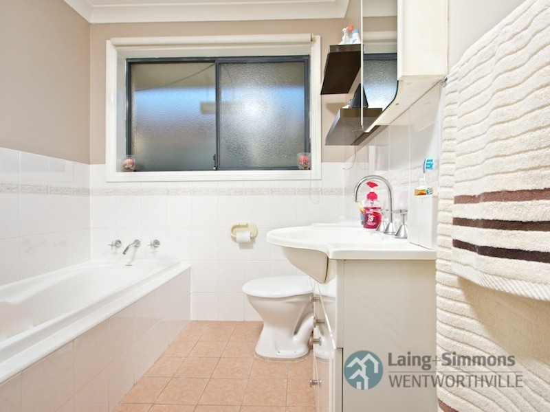 2/29-33 Stapleton Street, Wentworthville NSW 2145