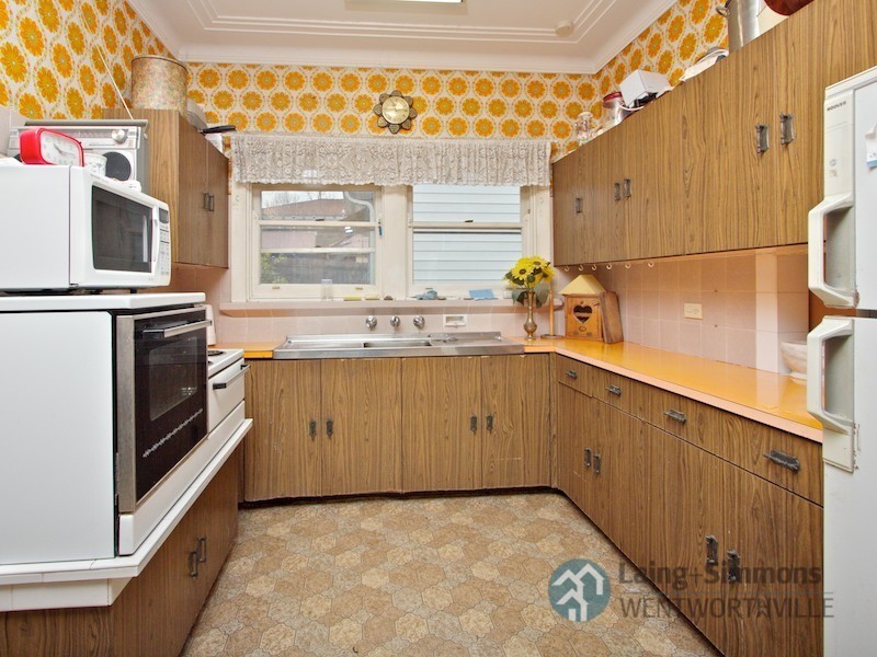 14 Robilliard Street, Mays Hill NSW 2145