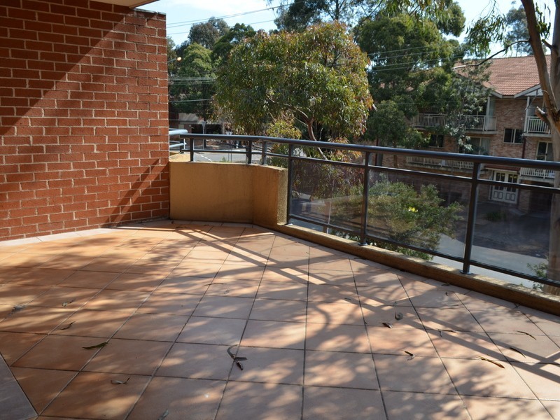 10/64 Fullagar Road, Wentworthville NSW 2145