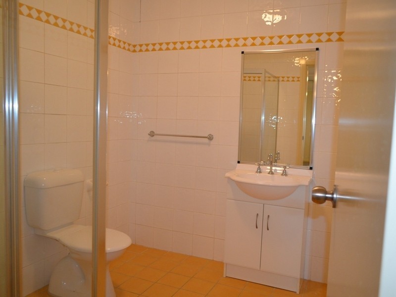 14/6-10 Ettalong Raod, Greystanes NSW 2145