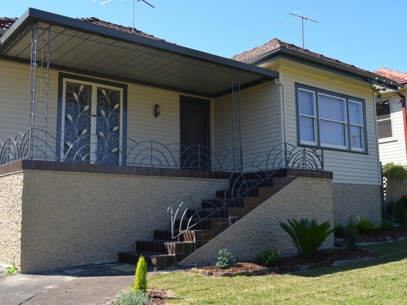 17 Burra Street, Pendle Hill NSW 2145