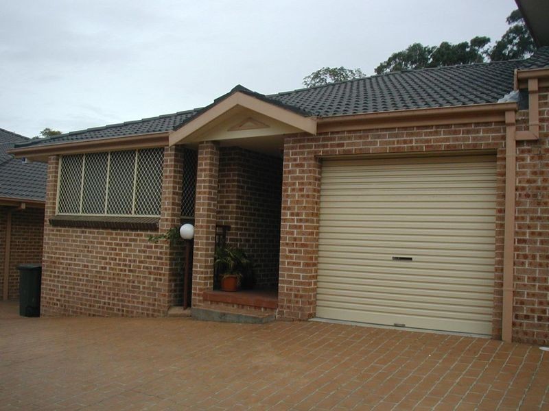 8/1A Stapleton Street, Pendle Hill NSW 2145