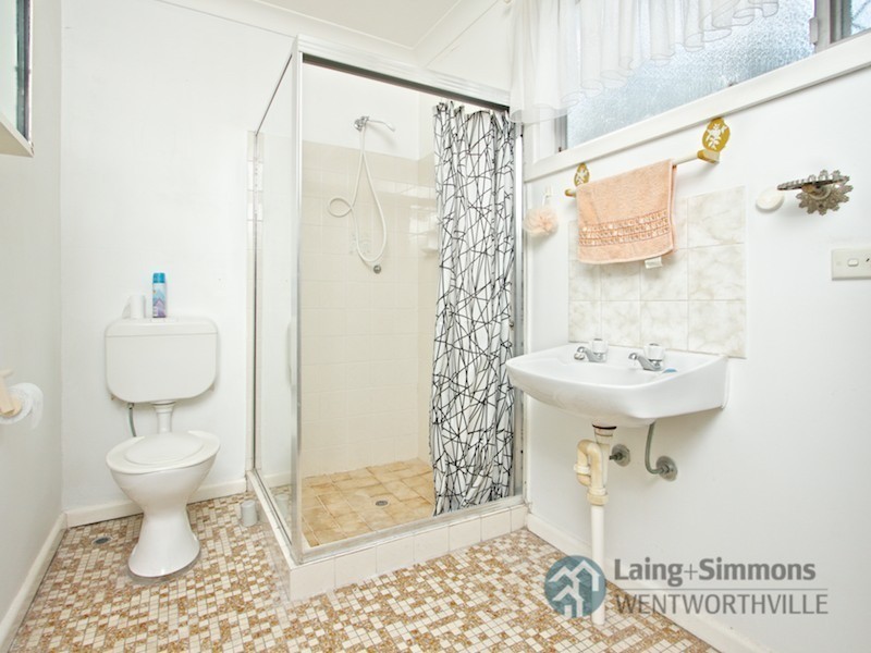 33 Essington Street, Wentworthville NSW 2145