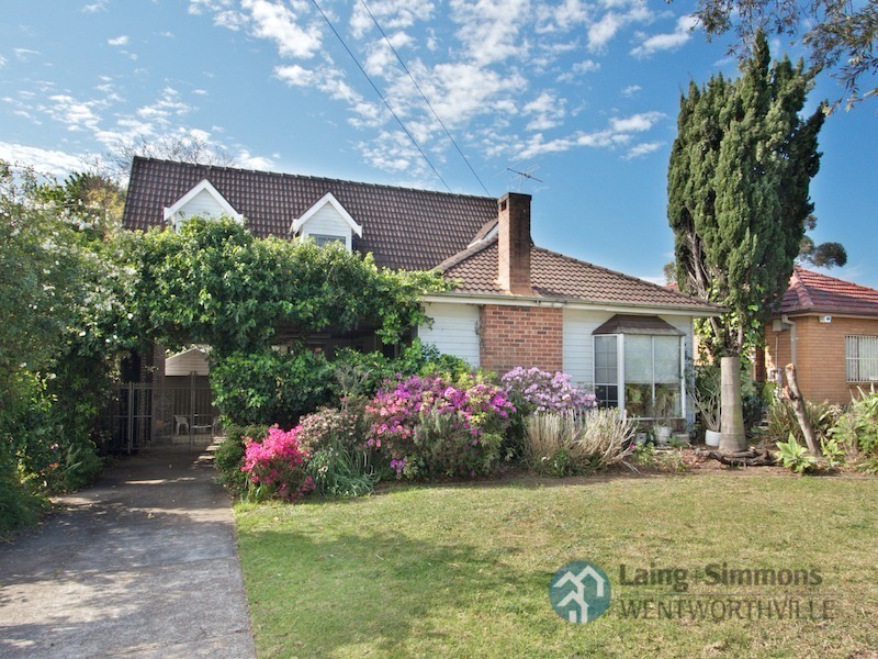33 Essington street, Wentworthville NSW 2145