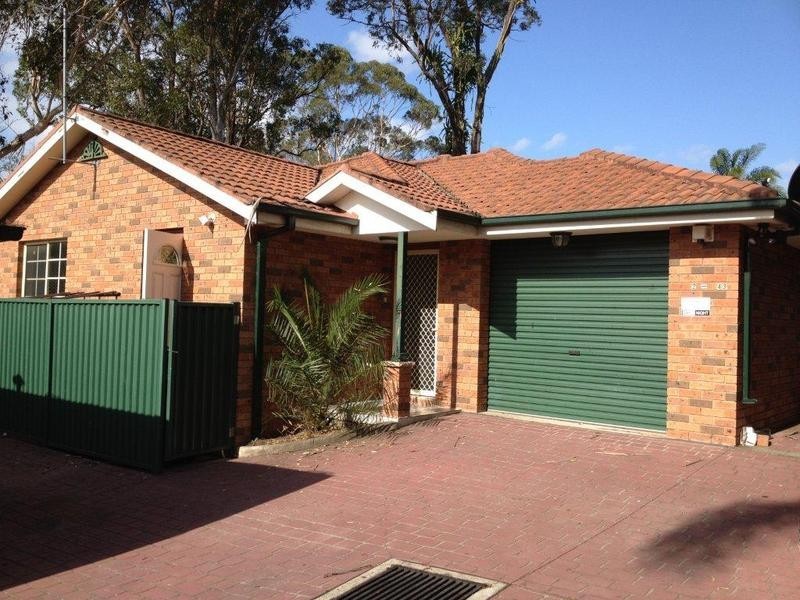 2/43 Girraween Road, Girraween NSW 2145