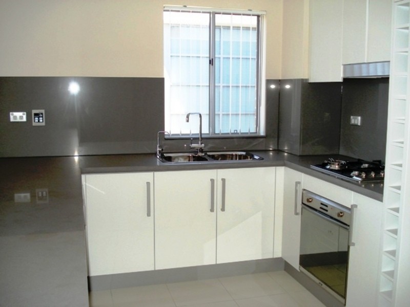 34/33 Cecil Avenue, Castle Hill NSW 2154