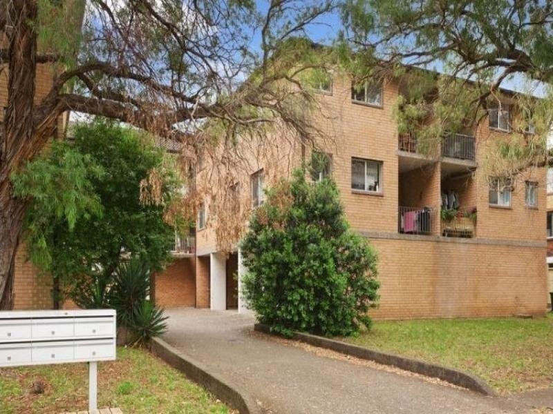 9/25 Cambridge Street, Merrylands NSW 2160