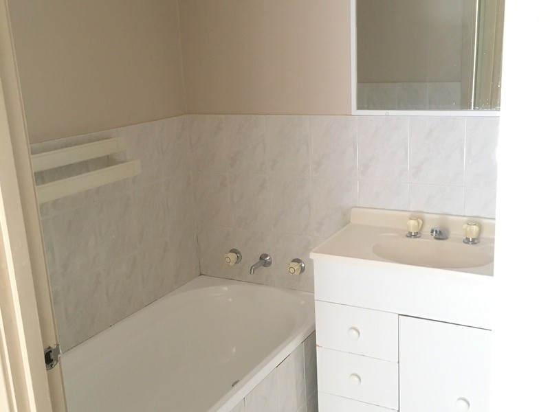 9/387 Wentworth Avenue, Toongabbie NSW 2146