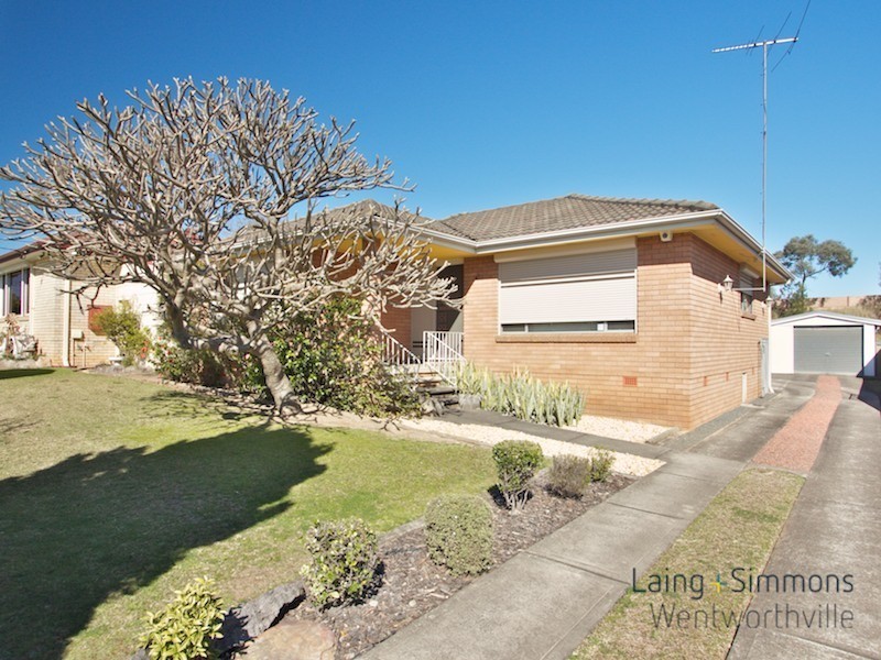 85 Sapphire Street, Greystanes NSW 2145