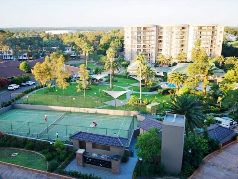 803/91A Bridge Road, Westmead NSW 2145