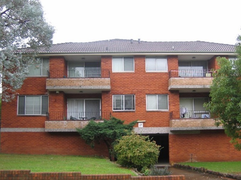 12/35 Crown St, Granville NSW 2142