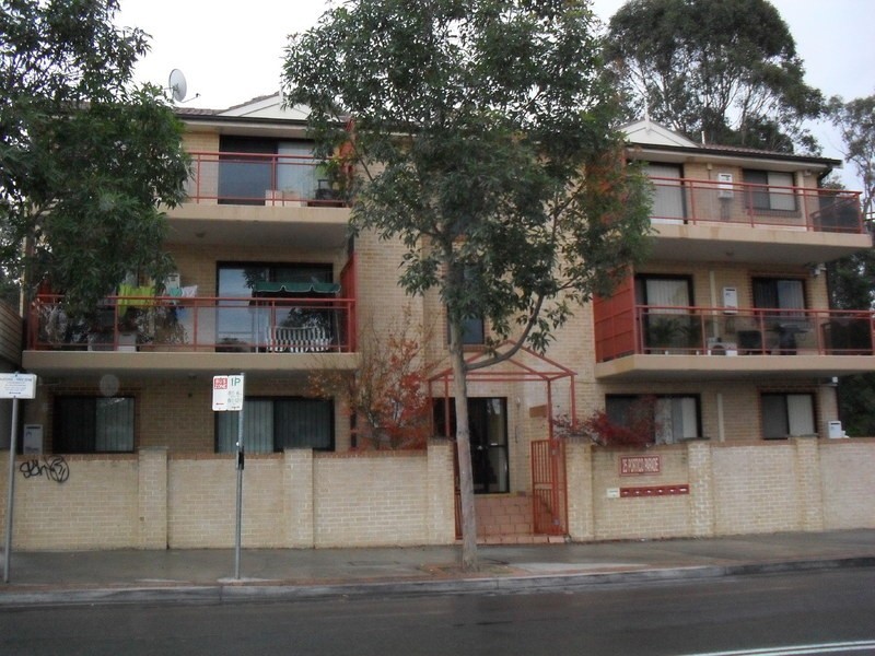 8/25 Portico pde, Toongabbie NSW 2146