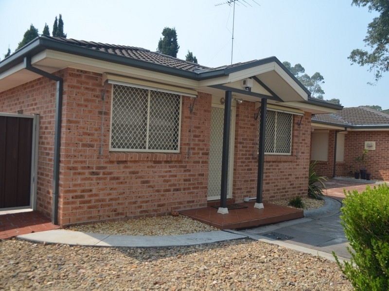 6/75 Gilba Road, Girraween NSW 2145