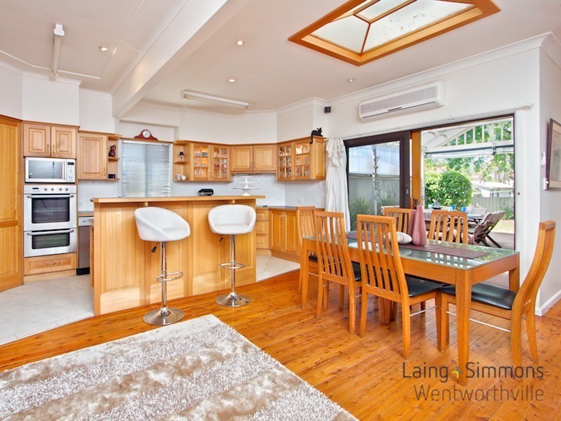 8 Dan Street, Merrylands NSW 2160