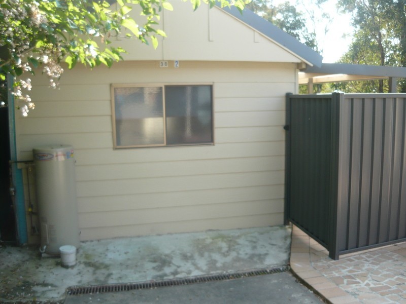 2/30 Caloola Road, Constitution Hill NSW 2145