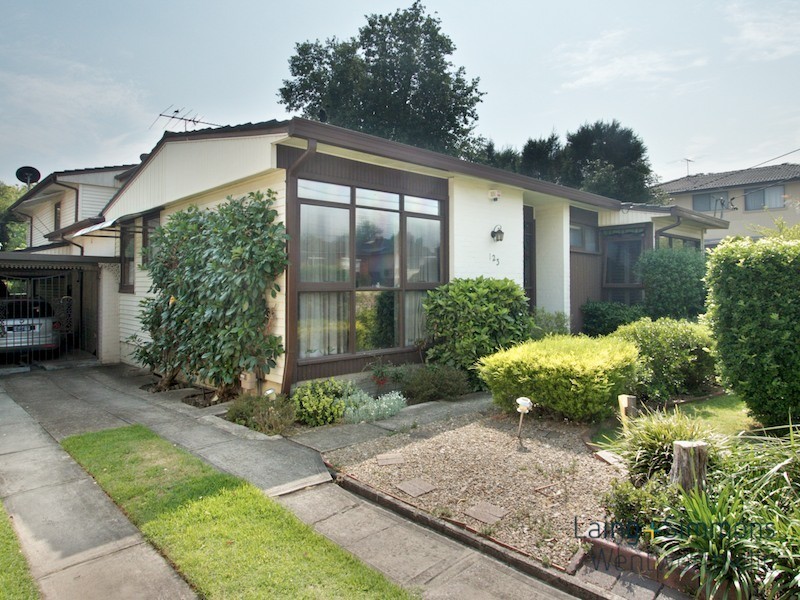 123 Bulli Road, Old Toongabbie NSW 2146