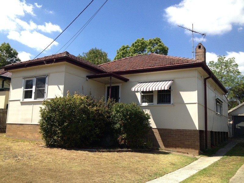 6 Jordan Street, Wentworthville NSW 2145