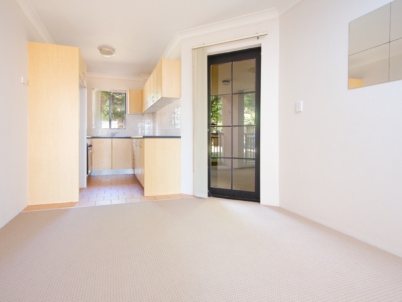 8/105 Stapleton Street, Pendle Hill NSW 2145