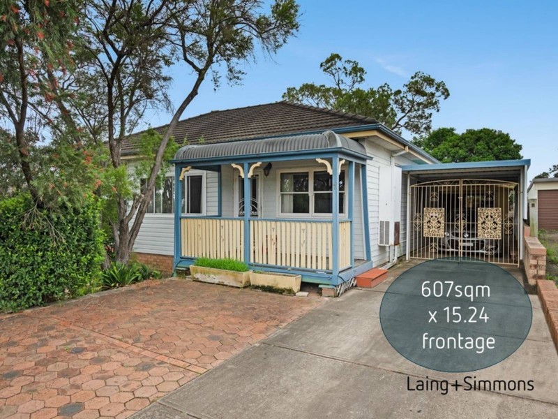 7 Cornock Avenue, Toongabbie NSW 2146
