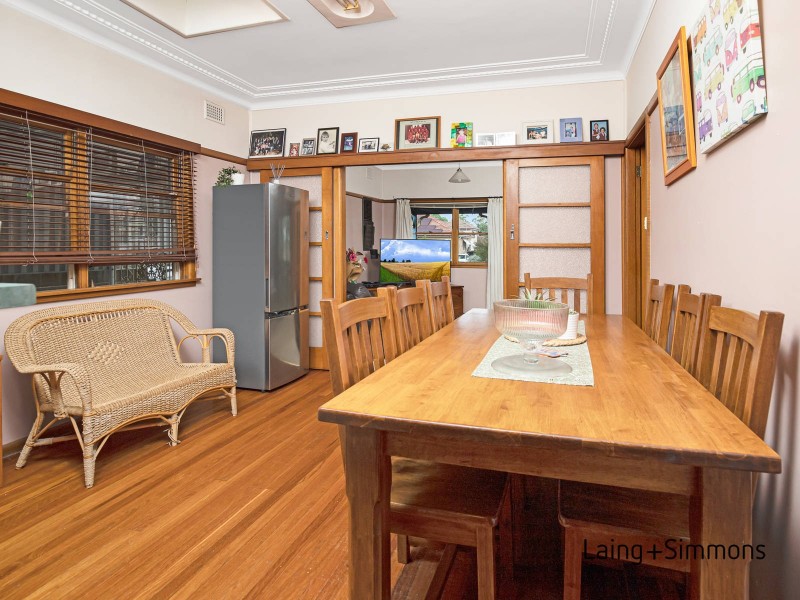 7 Cornock Avenue, Toongabbie NSW 2146