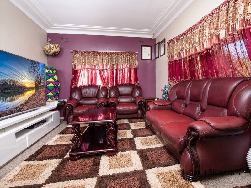 11 Hopkins Street, Wentworthville NSW 2145
