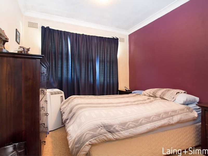 4 Maunder Ave, Girraween NSW 2145