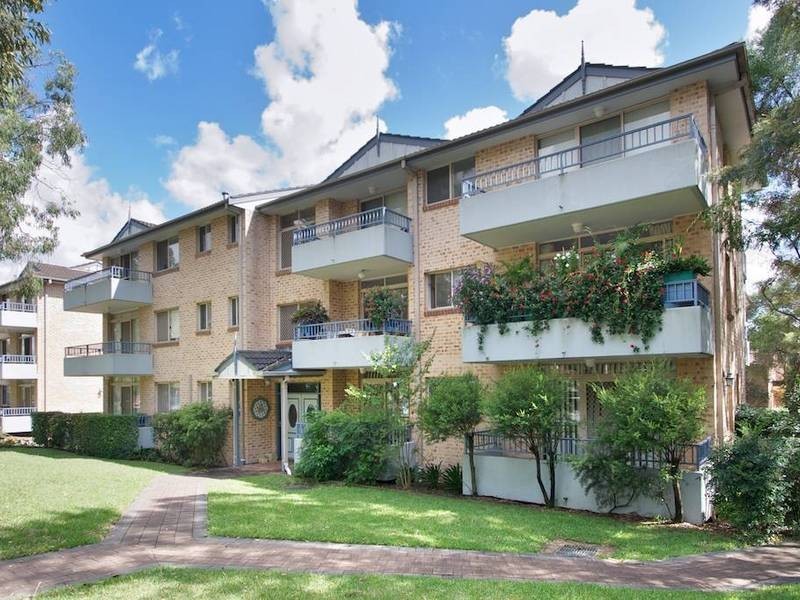 22/261 Dunmore Street, Pendle Hill NSW 2145