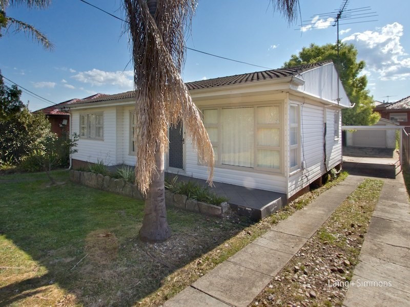 16 Jones Street, Pendle Hill NSW 2145