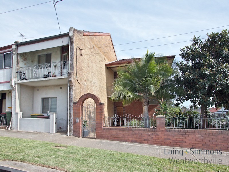 90 The Trongate, Granville NSW 2142