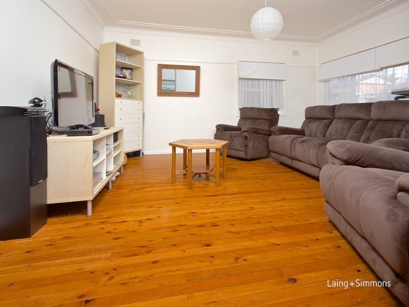 51 Sturdee Street, Wentworthville NSW 2145