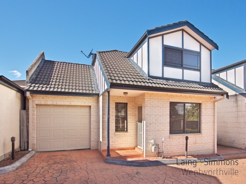 7/35-37 Clarence Street, Merrylands NSW 2160