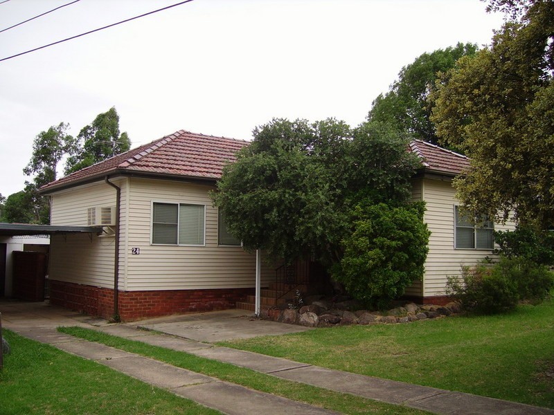 24 Pioneer Street, Wentworthville NSW 2145