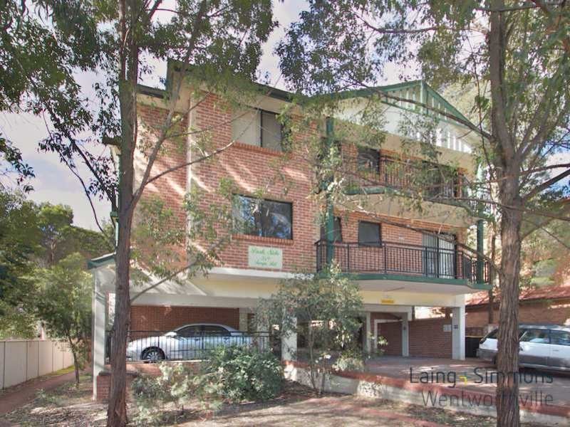 8/249 Targo Road, Toongabbie NSW 2146