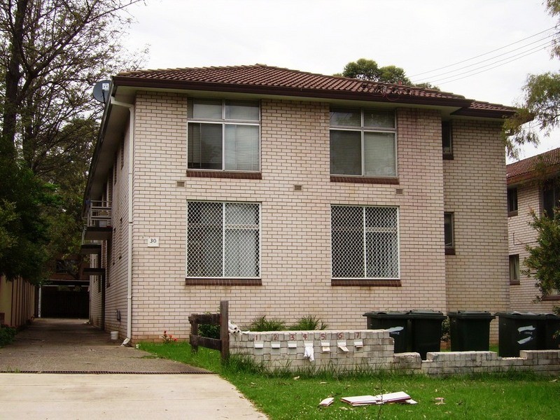 6/2a-30 Paton St, Merrylands NSW 2160