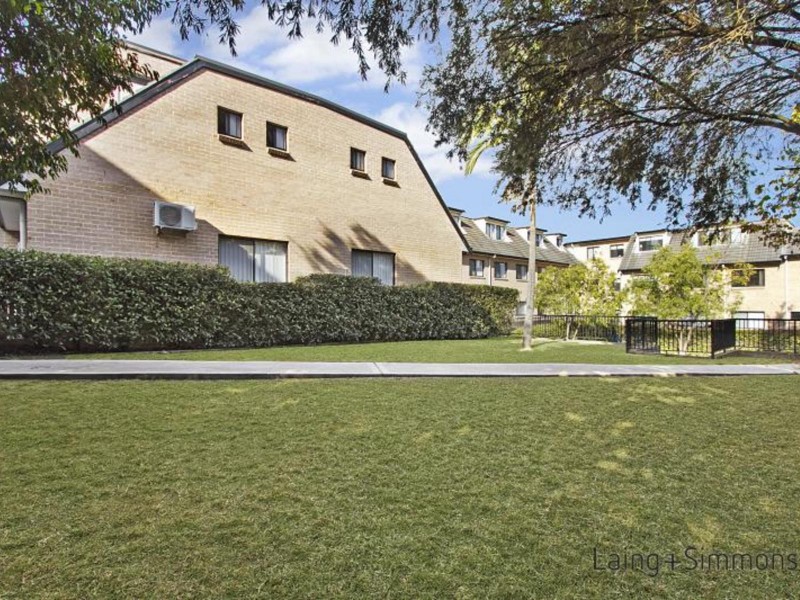 17/1 Barden Street, Northmead NSW 2152