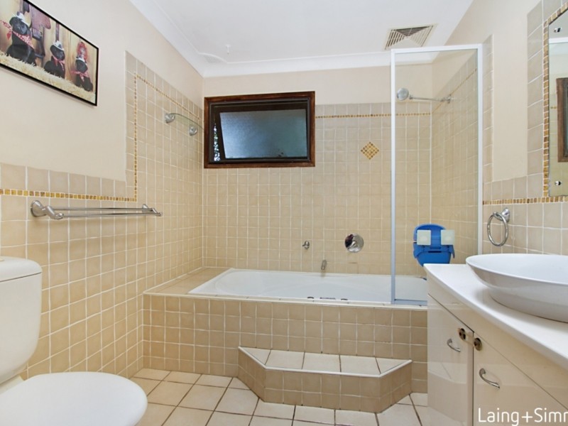 5 Wade Place, Kings Langley NSW 2147