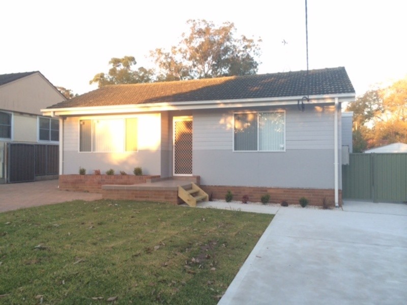 73 Penrose Crescent, South Penrith NSW 2750