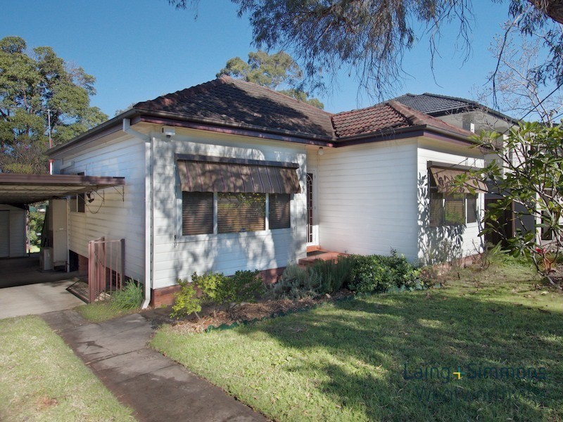 98 Smith Street, Pendle Hill NSW 2145