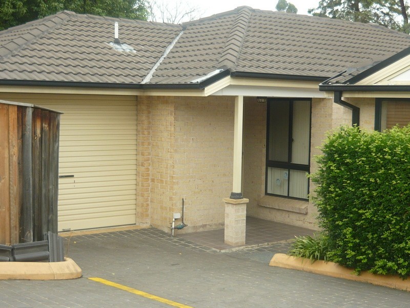 6/24 Tungarra Road, Girraween NSW 2145