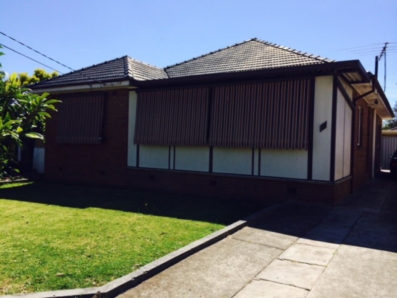 14 Berkeley Road, South Wentworthville NSW 2145