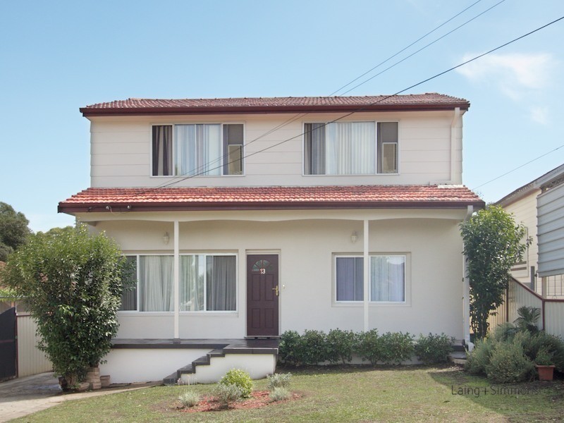 13 Acland Street, Guildford NSW 2161