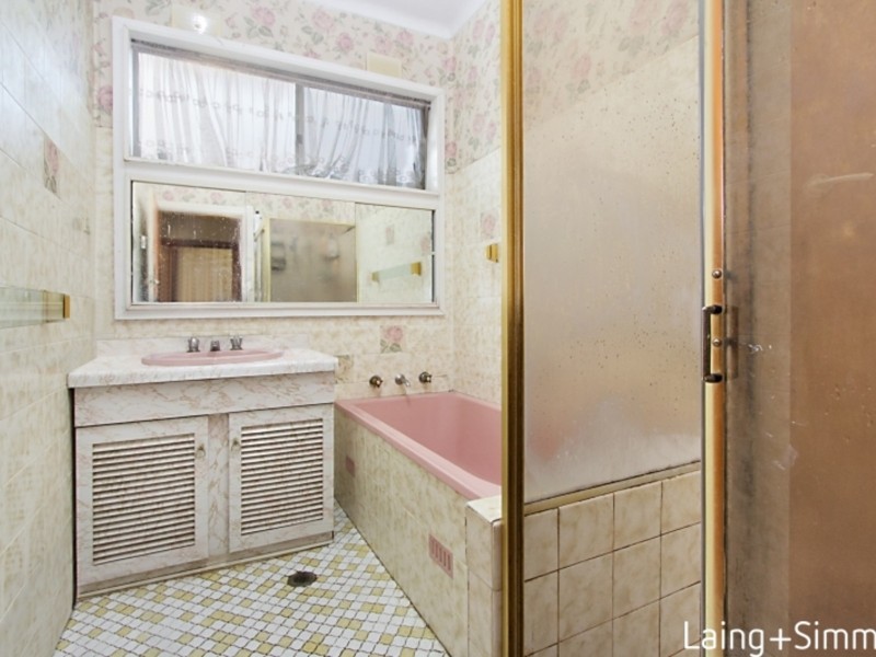 109 Ballandella Road, Toongabbie NSW 2146