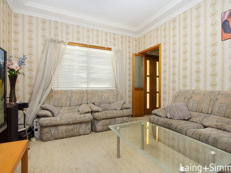 109 Ballandella Road, Toongabbie NSW 2146