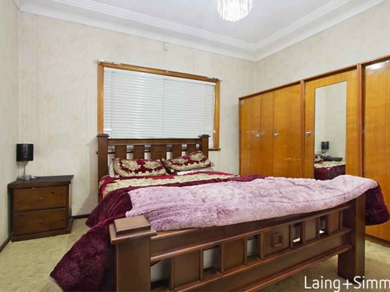 109 Ballandella Road, Toongabbie NSW 2146