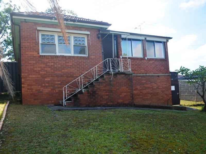 27 Dorothy Street, Wentworthville NSW 2145