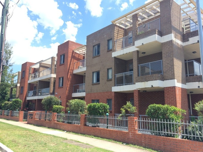 10/154-156 Bridge Road, Westmead NSW 2145